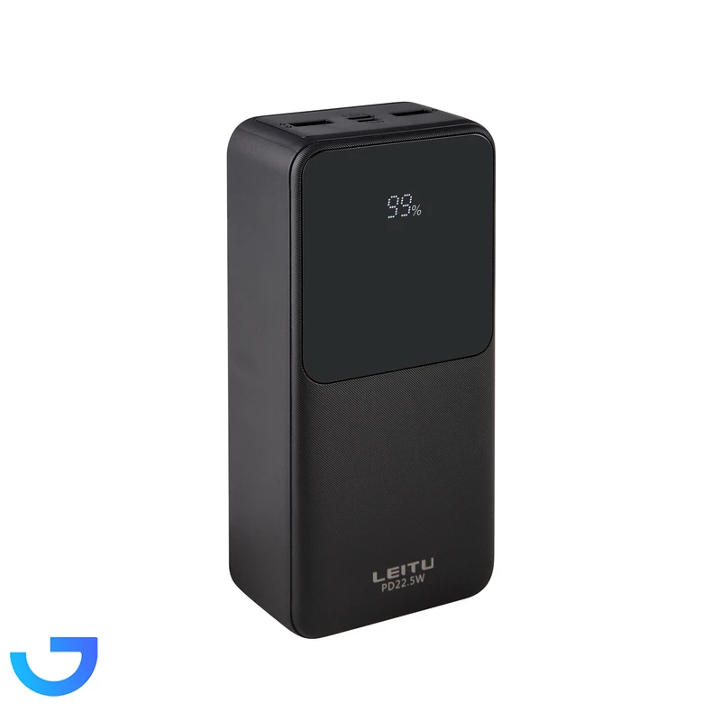 پاوربانک لیتو مدل LEITU LP-55 ظرفیت 30000 میلی آمپر ساعت 22.5 وات نمای ۲