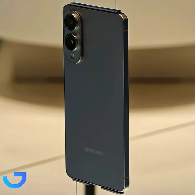 قیمت و خرید گوشی موبايل سامسونگ Galaxy S25 Edge ظرفیت 512 گیگابایت رم 12 گیگابایت | فروشگاه آریا